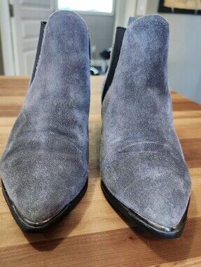 Marc Fisher, Yellin Chelsea Women's Suede Pointed Toe Ankle Boots in Grey.